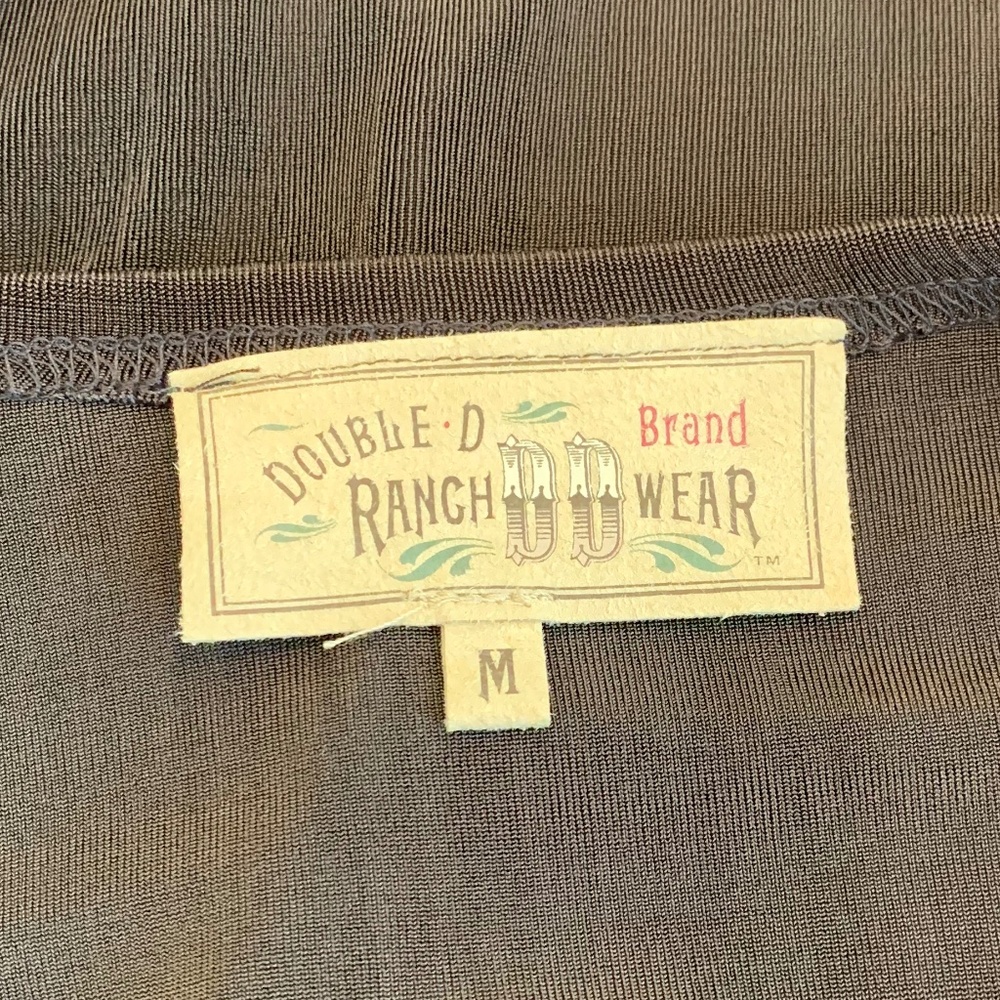 DOUBLE D RANCH WEAR Dark Chocolate brown knit t-shirt. - Picture 4 of 4